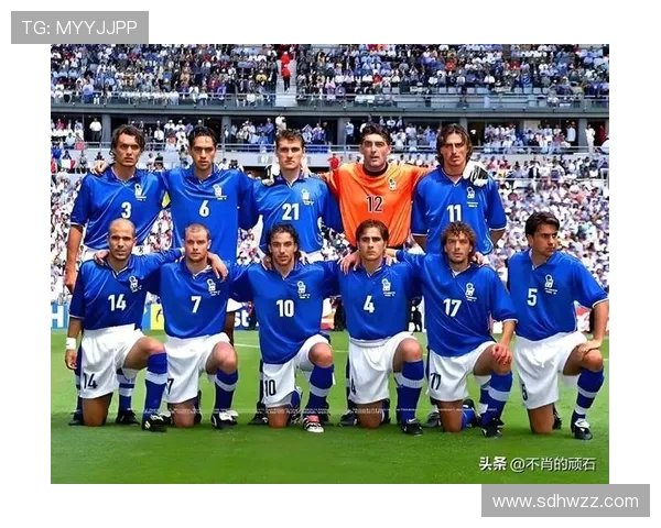 法比奥·卡纳瓦罗:传奇后卫的职业生涯与足球智慧分析 法比奥·卡纳瓦罗:传奇后卫的职业生涯与足球智慧分析