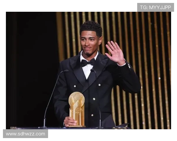 裘德·贝林厄姆:从英格兰新星到世界足坛瞩目焦点的崛起之路 裘德·贝林厄姆:从英格兰新星到世界足坛瞩目焦点的崛起之路