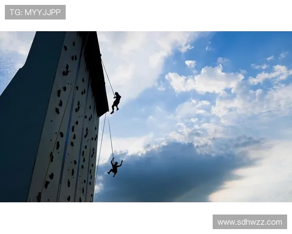 成都攀岩队与西安攀岩队个人能力对比分析与赛后总结 成都攀岩队与西安攀岩队个人能力对比分析与赛后总结