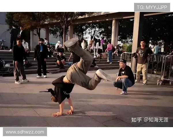 杭州街舞队在世界滑板锦标赛中以91分领先其他队伍表现出色